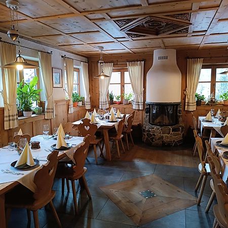 Kuglerhof Apartman Dobbiaco Kültér fotó