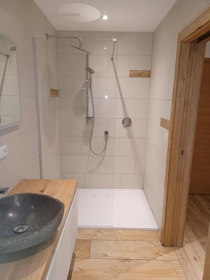Kuglerhof Apartman Dobbiaco Kültér fotó